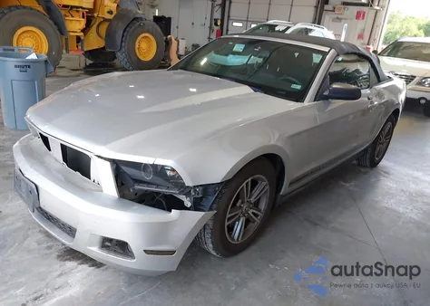 2012 Ford Mustang V6 Premium z USA, uszkodzony, nr VIN 1ZVBP8EM7C5207245